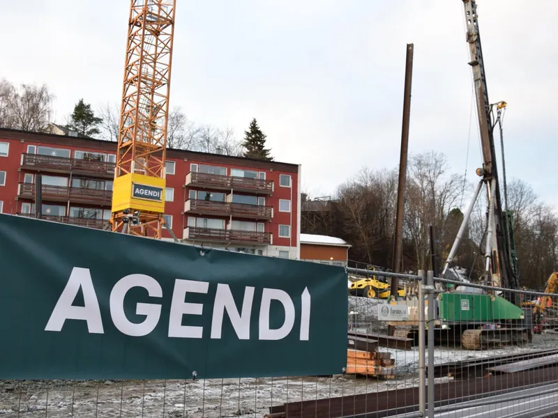 Agendi er i gang med grunnarbeidene ved boligprosjektet N2 Urbania i Nardoveien i Trondheim.. Foto: Agendi