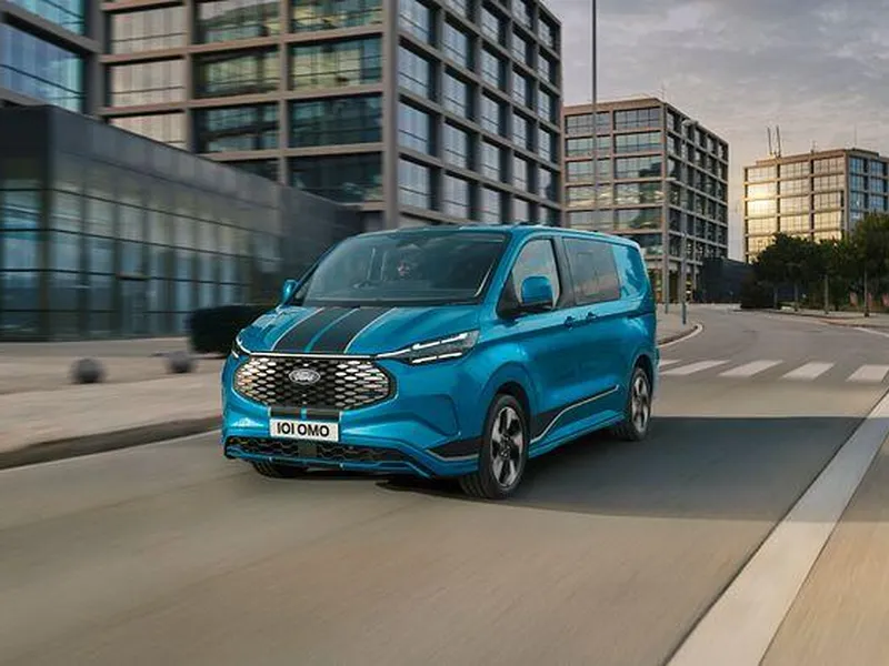 Ford åpner for bestilling av nye helelektriske E-Transit Custom: En ny standard i klassen