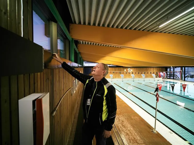 Bjerkvik svømmehall - Klikk for stort bilde