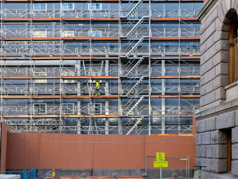 Den prisvinnende brakkeriggen er 31 meter høy og har tidligere vært omtalt som Nord-Europas høyeste.. Foto: Statsbygg