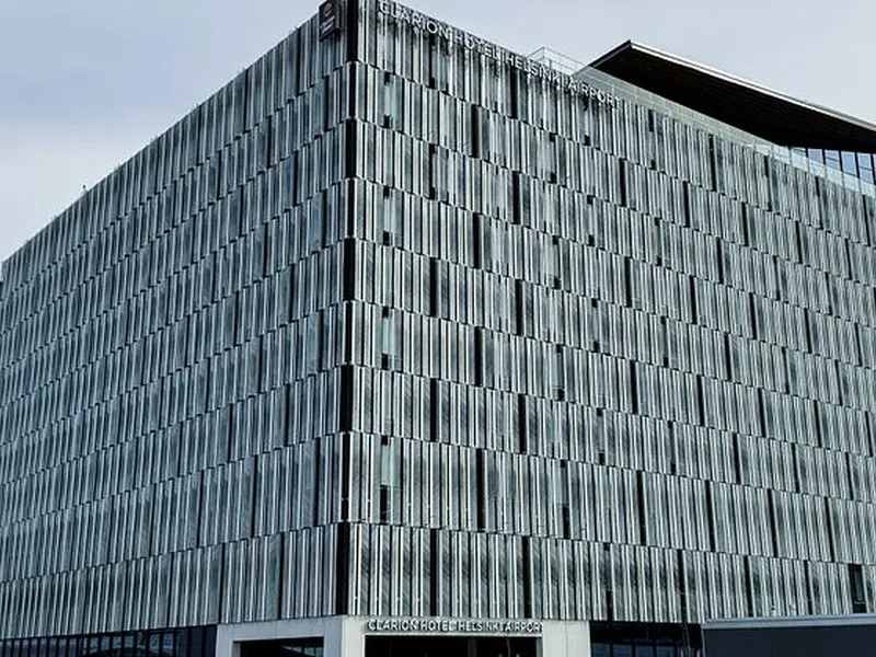 Strawberry åpnet Finlands største hotell