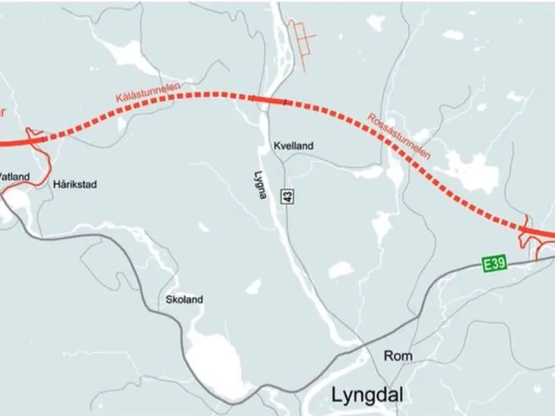 Strekningen E39 Lyngdal øst (Herdal) – Lyngdal vest (Røyskår) er om lag 11 km lang. Kontraktsarbeidet omfatter totalentreprise på prosjektering, bygging av og garantiansvar for ny firefelts motorvei mellom kryss i Herdal og kryss ved Røyskår i Lyngdal kommune.
Strekningen inkluderer:
- 5300 meter vei i dagen
- 6400 meter doble tunneler, fordelt på Rossåstunnelen (3700 meter) og Kålåstunnelen (2700 meter)
- To lengre bruer: Kvelland (over elva Lygna) og Hårikstad
- To motorveikryss (Herdal og Røyskår) med tilknytninger til eksisterende veinett