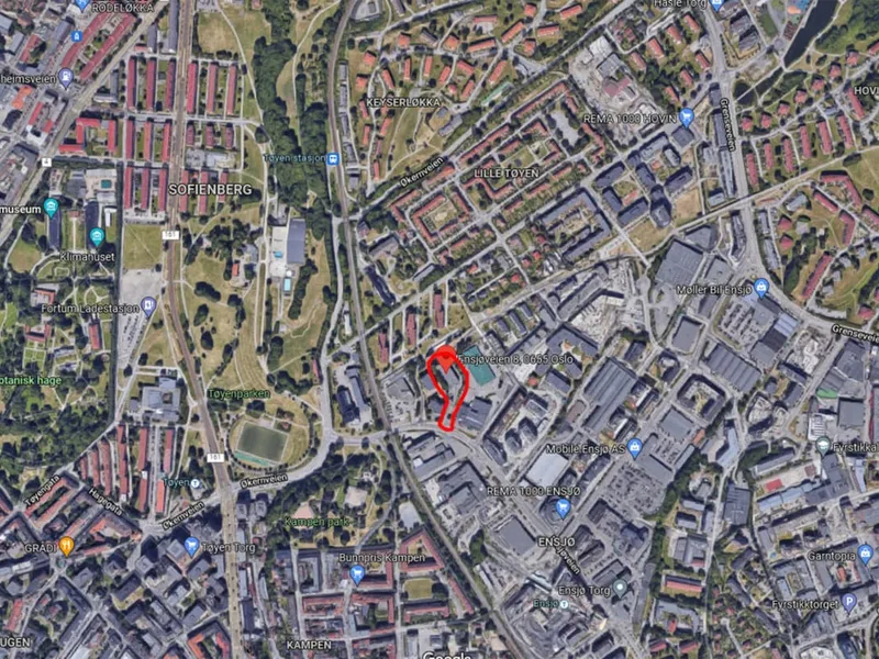 Ensjøveien 8 markert på kart.