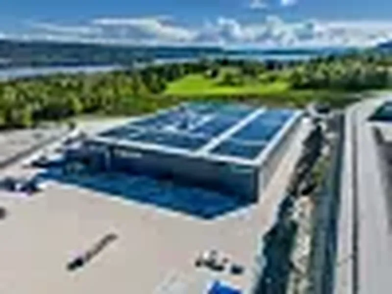 Fabrikken spesialiserer seg på produksjon og montering av avanserte strømforsyningsløsninger for datasentre.. Foto: NordicEPOD