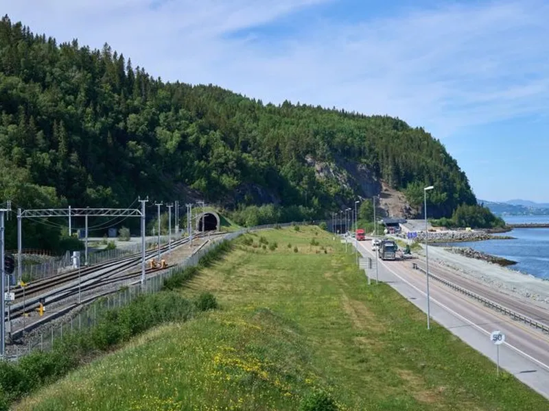 Hellstranda der Nye Veier nå har besluttet å bygge firefelts vei helt inn til Værnes. Foto: Nye Veier