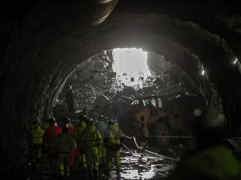 Væretunnelen er én av tre tunneler på E6-prosjektet som går fra Ranheim til Værnes. Også Stavsjøfjelltunnelen og Helltunnelen skal få doble løp.