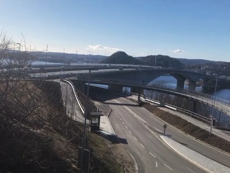 Oversiktsbilde av E18 Varoddbrua