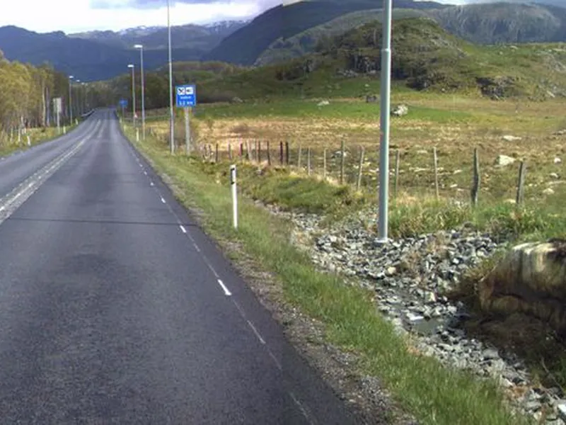 Statens vegvesen gjør i løpet av sommeren E39 mellom Vikeså og Bue i Rogaland enda tryggere. Foto: Statens vegvesen