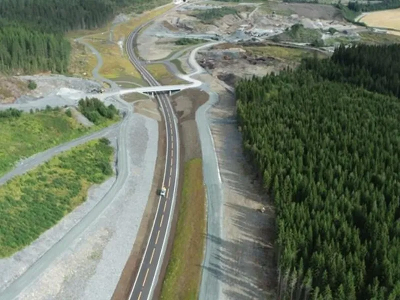 Den nye veien er på 4,5 kilometer og ligger i en annen trasé enn den gamle Brøttemsvegen. Foto: Trøndelag fylkeskommune..