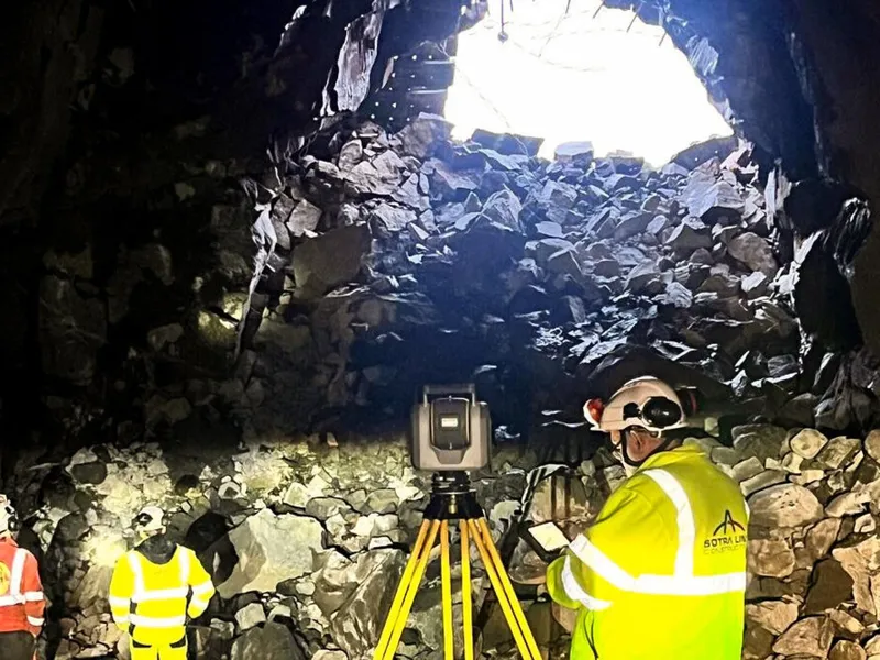 Nå er det også gjennomslag i Kipletunnelen på Sotrasambandet. Tunnelen er en av tre gang- og sykkeltunneler i prosjektet.. Foto: SotraLink Construction