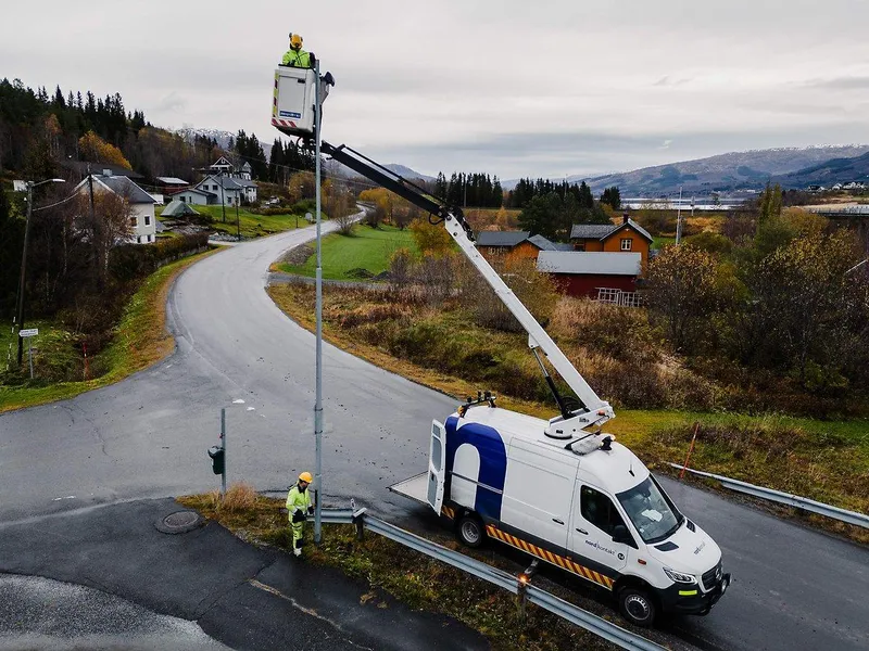 Liftbil og gatelys