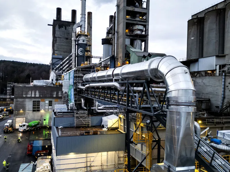 Brevik CCS er mekanisk ferdigstilt. Nå gjenstår testing av anlegget. Foto: Heidelberg Materials.