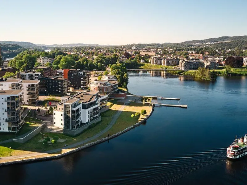 Illustrasjonsbilde av boligområde m elv