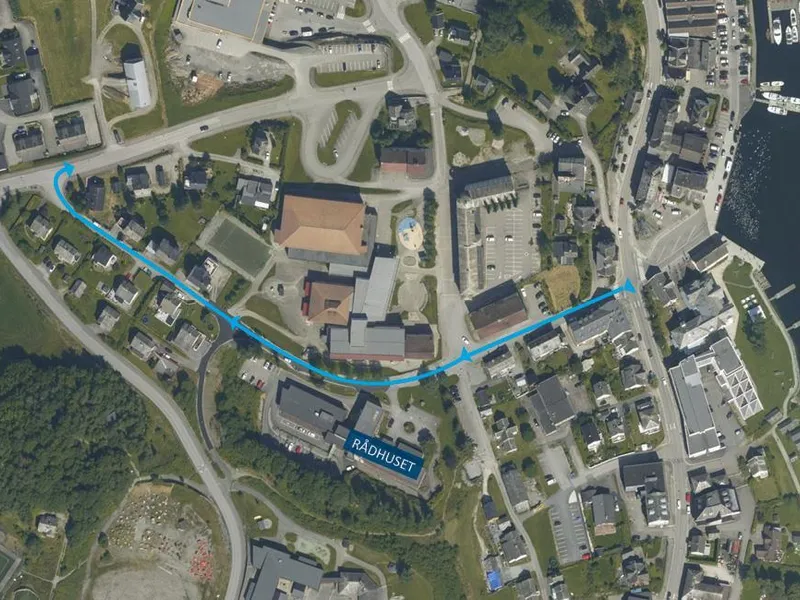 Kartutsnitt av byggningsområde ved rådhuset - Klikk for stort bilete