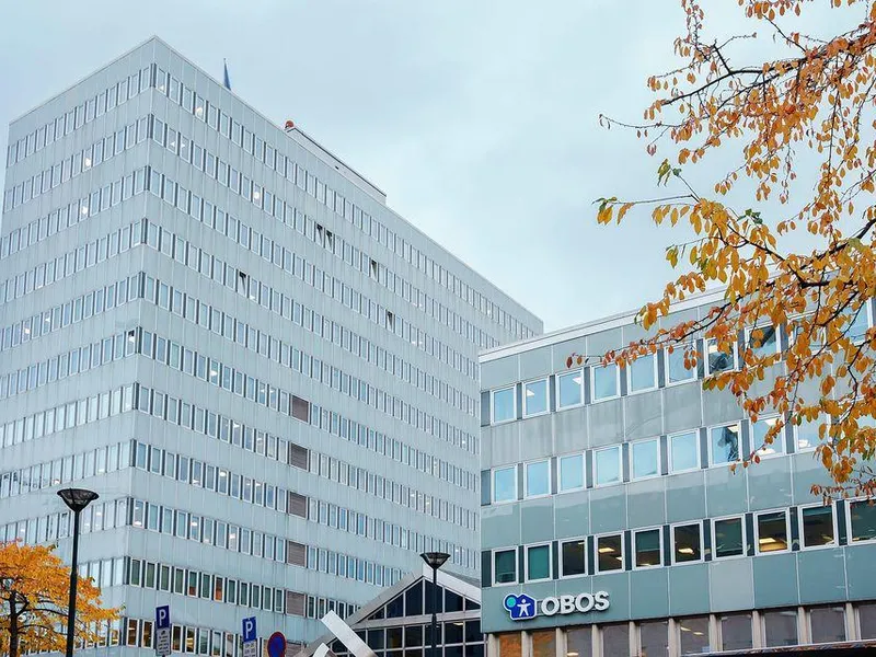 UTLEID: Compass Groups coworking-konsept INC. flytter inn i bygget til høyre i bildet, samt mellombygget (med skråtak).