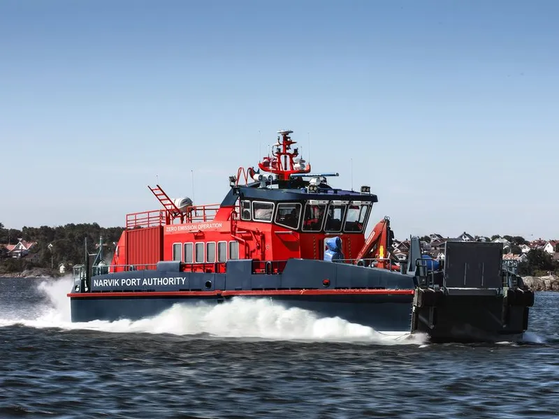Narvik Havn trenger en ny arbeidsbåt som skal være både rask og utslippsfri. Sammen med åtte prosjektpartnere søker de derfor nå om støtte fra Enova for å bygge en av verdens første hydrogendrevne hurtigbåter.    
Båten vil bli utstyrt med hydrogenbaserte brenselceller fra TECO 2030.