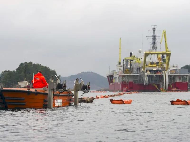 Fra installasjon av Skagerrak 4. Foto: Nexans