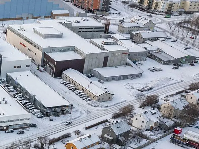 Midlertidige salgslokaler: Nordvik CAR flytter inn i nye lokaler. Foto: Nordvik Gruppen AS.