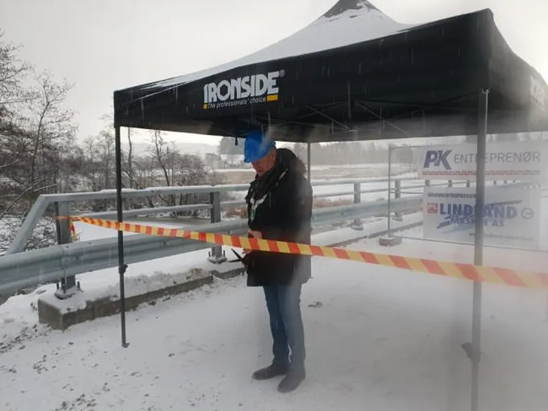 Ordfører Kristensen åpner Bringsjordneset bro 161222.JPG