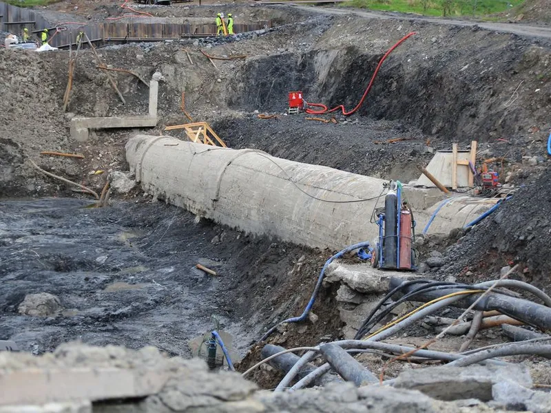 Årsaken til forsinkelsen er at grunnarbeidene til Oslos nye hovedarena for ishockey er mer komplisert enn først antatt. Foto: Kultur- og idrettsbygg Oslo KF
