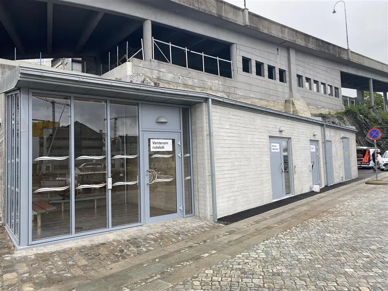 Bilde av det nye servicebygget på Indre kai i Haugesund. - Klikk for stort bilde
