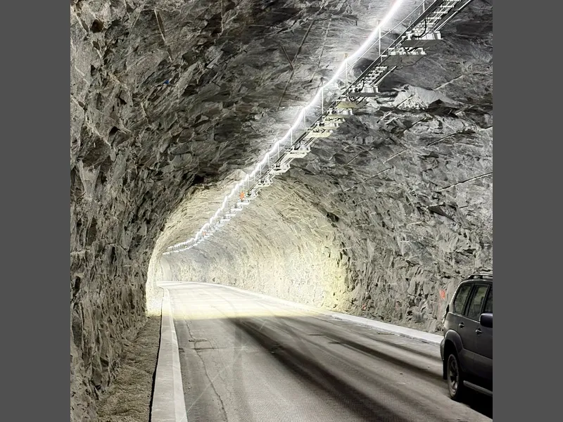 Alt av elektro og belysningsanlegg blir nytt når arbeidet i dei to tunnelane er ferdig.
