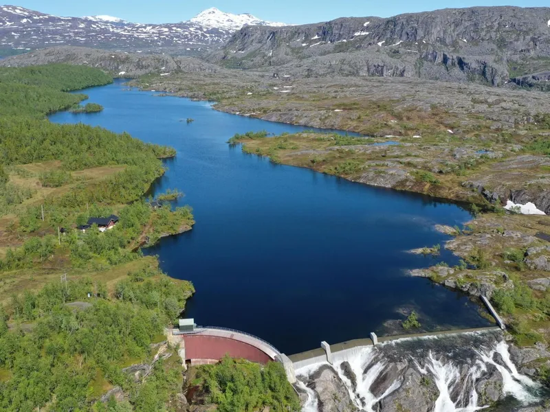 Nygård kraftverk nord for Narvik nærmer seg 100 år gammelt, og trenger en full oppgradering. Nordkraft beregner at det vil koste rundt 500 millioner kroner. Foto: Nordkraft / Handout / NTB Handout..