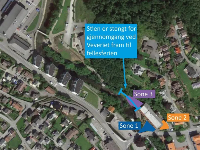 Stengt tursti ved Veveriet - Klikk for stort bilde