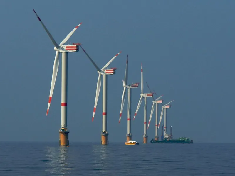 ABB leverer elektrisk utstyr til transformatorstasjoner som kobler en ny offshore vindpark til kraftnettet i Storbritannia.