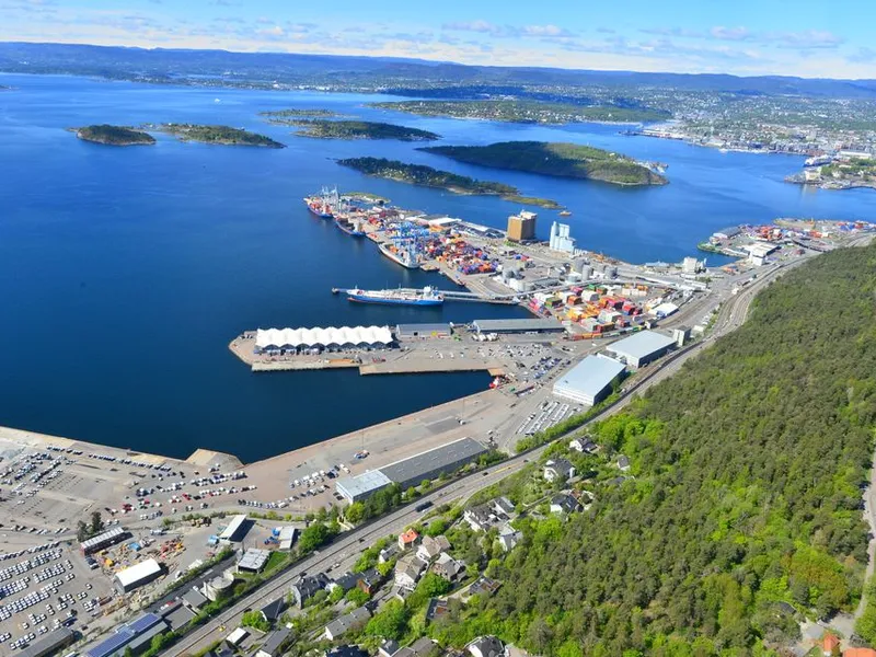 BYNÆRE FJELLHALLER: Oslo Havn søker leietakere til bynære fjellhaller i Sydhavna.