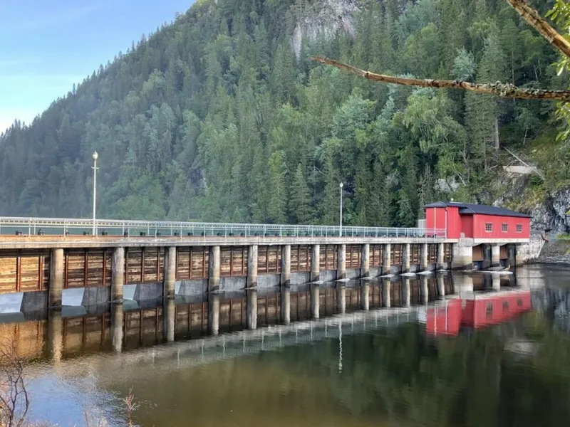 AF Gruppen rehabiliterer Hyttfossdammen i Trondheim kommune. Foto: Statkraft.