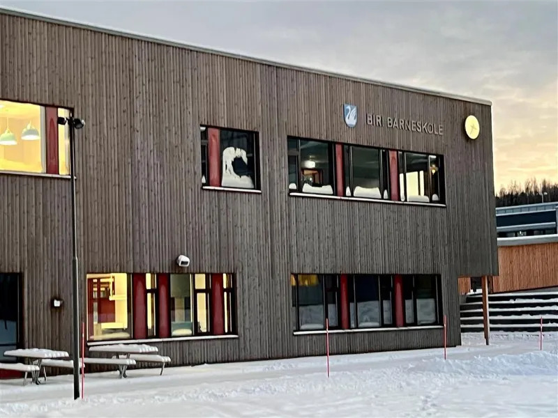 Bilde av Biri barneskole - Klikk for stort bilde