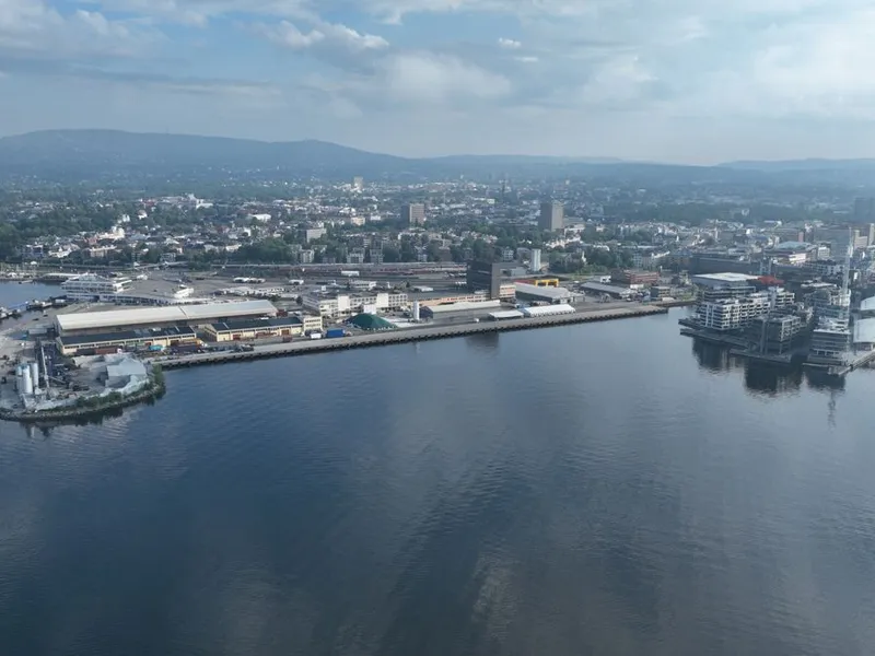 Her skal Fjordbyen i Oslo utvikles videre med både boliger og næring. Foto: Asplan Viak