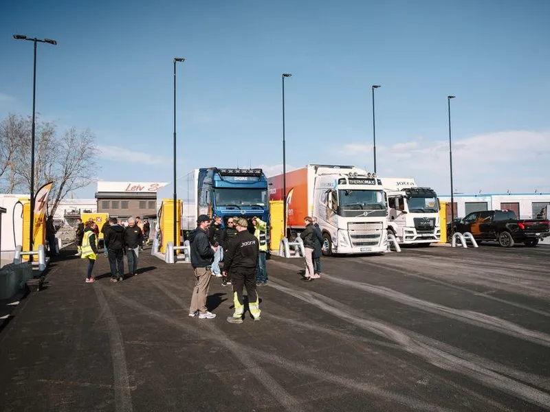 Feiret knutepunktet sammen med næringen