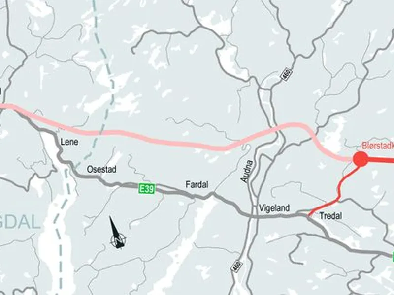 Den tykke røde streken viser strekningen fra Mandalskrysset til Blørstad.