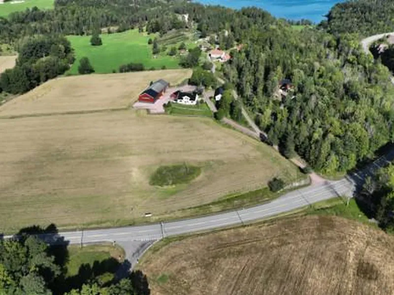 falkensten_del2.jpg