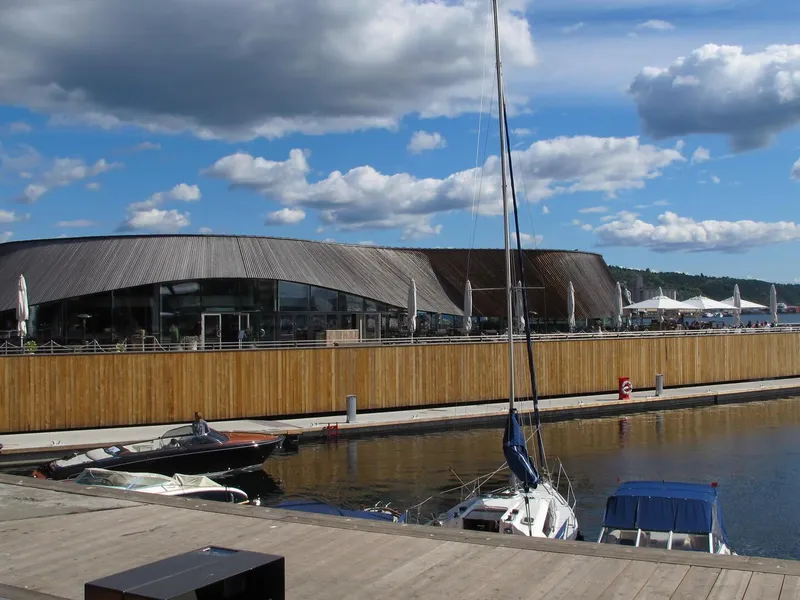 Aker brygge (2)