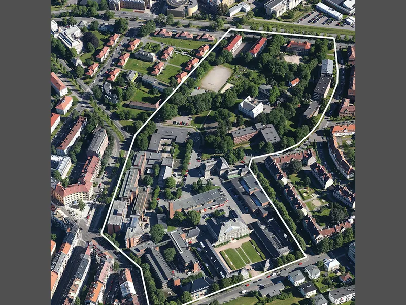 Flyfoto av Adamstuen