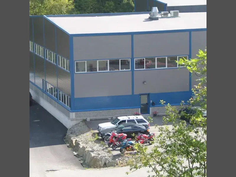Viknes Båt & Service AS, Bakarvågen Askøy 2